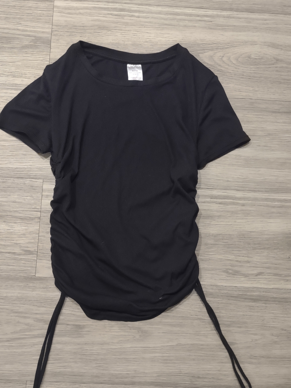 No Boundaries Black Short Sleeve Side Ruching Tee